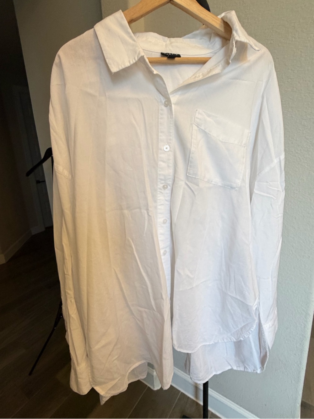 torrid White Oversized Button-Down Shirt 1